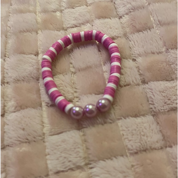 Hand Crafted Other - Bracelet handcraft bracelet by aria with lots of love. stretching material.